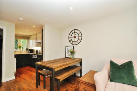 3 bedroom Town house to let in Watersmeet, Hitchin, SG4