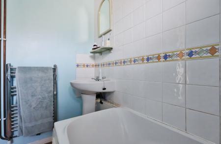 1 bedroom Flat for sale in Hartland Court, Gaping Lane, Hitchin