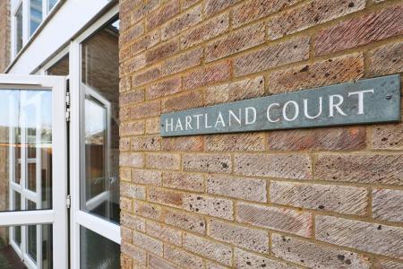 1 bedroom Flat for sale in Hartland Court, Gaping Lane, Hitchin