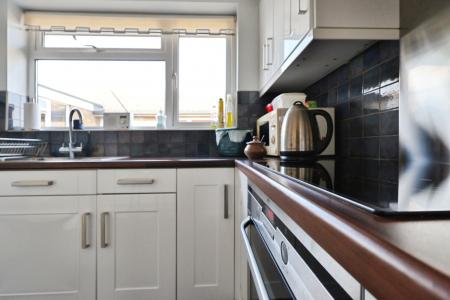 1 bedroom Flat for sale in Hartland Court, Gaping Lane, Hitchin