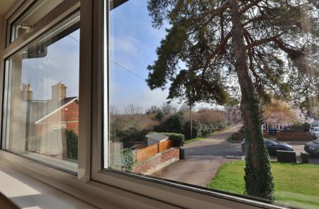 1 bedroom Flat for sale in Hartland Court, Gaping Lane, Hitchin