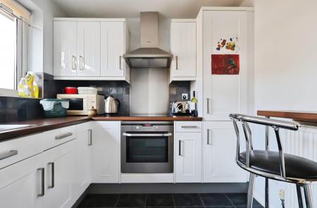 1 bedroom Flat for sale in Hartland Court, Gaping Lane, Hitchin