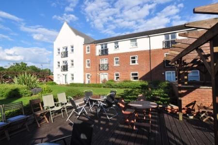 65 Walsworth Road, Hitchin, SG4