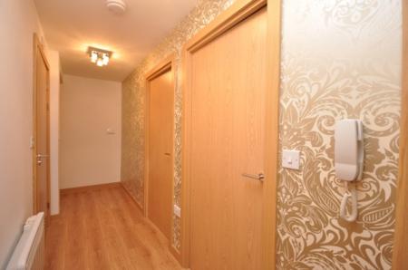 2 bedroom Flat to let in 65 Walsworth Road, Hitchin, SG4