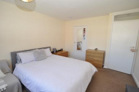 2 bedroom Flat to let in Sollershott Hall, Sollershott East, Letchworth Garden City, SG6