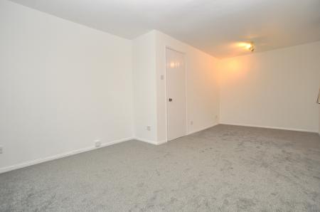 2 bedroom Flat to let in Chagny Close, Letchworth Garden City, SG6