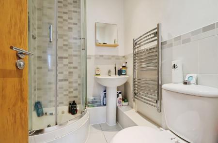 2 bedroom Flat for sale in Elderflower House, Whinbush Road, Hitchin