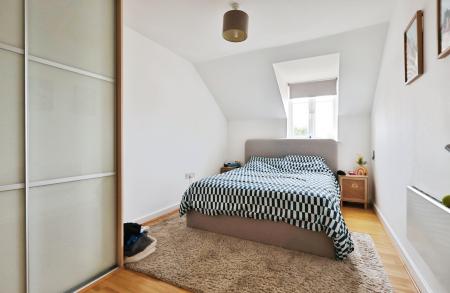 2 bedroom Flat for sale in Elderflower House, Whinbush Road, Hitchin