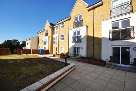 65 Walsworth Road, Hitchin, SG4