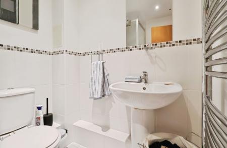 2 bedroom Flat for sale in Peppermint Road, Hitchin