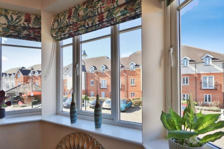 2 bedroom Flat for sale in Peppermint Road, Hitchin