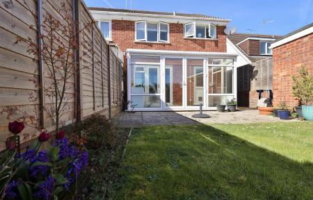 3 bedroom Semi-detached house for sale in Westwood Avenue, Hitchin