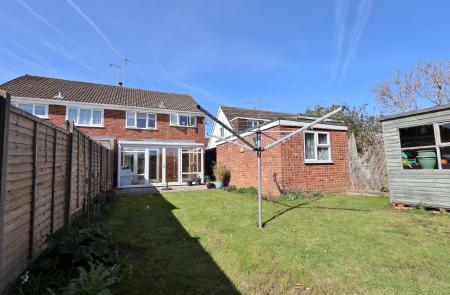 3 bedroom Semi-detached house for sale in Westwood Avenue, Hitchin