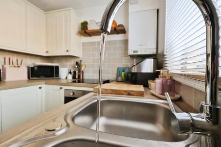 2 bedroom Terraced House for sale in Talisman Street, Hitchin