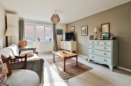 2 bedroom Terraced House for sale in Talisman Street, Hitchin
