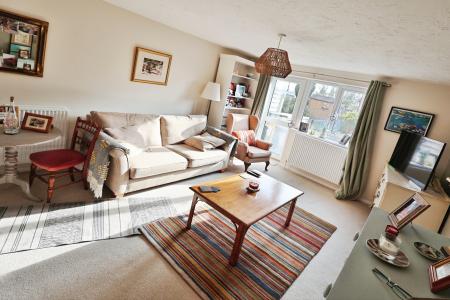 2 bedroom Terraced House for sale in Talisman Street, Hitchin