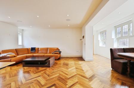 2 bedroom Barn Conversion for sale in Ladygrove Mews, Hitchwood Lane, Preston