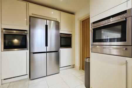 2 bedroom Barn Conversion for sale in Ladygrove Mews, Hitchwood Lane, Preston