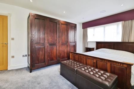 2 bedroom Barn Conversion for sale in Ladygrove Mews, Hitchwood Lane, Preston