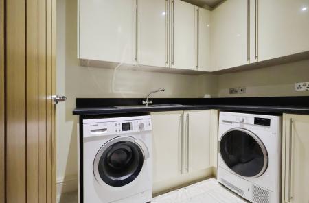 2 bedroom Barn Conversion for sale in Ladygrove Mews, Hitchwood Lane, Preston