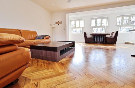 2 bedroom Barn Conversion for sale in Ladygrove Mews, Hitchwood Lane, Preston