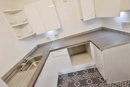 1 bedroom Flat for sale in Elmwood Court, High Street, Baldock