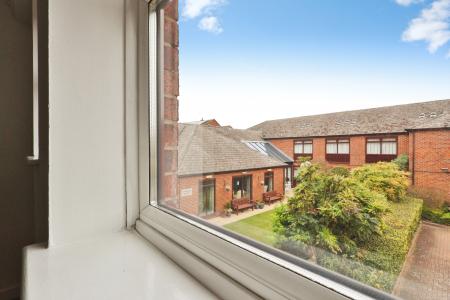 1 bedroom Flat for sale in Elmwood Court, High Street, Baldock