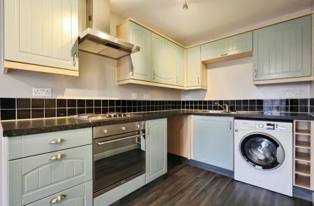 2 bedroom Flat for sale in Sharps Court, Cooks Way, Hitchin