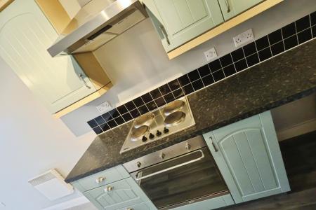 2 bedroom Flat for sale in Sharps Court, Cooks Way, Hitchin