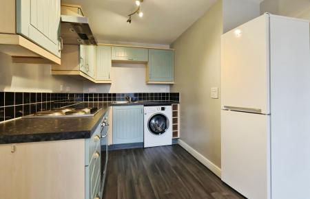 2 bedroom Flat for sale in Sharps Court, Cooks Way, Hitchin