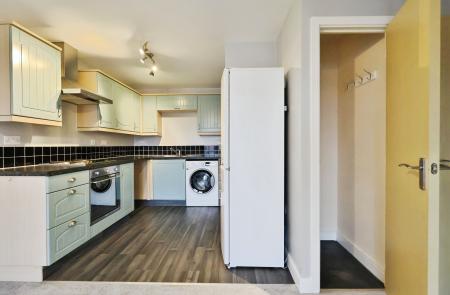 2 bedroom Flat for sale in Sharps Court, Cooks Way, Hitchin