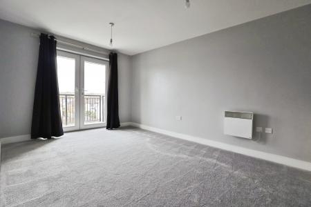 2 bedroom Flat for sale in Sharps Court, Cooks Way, Hitchin