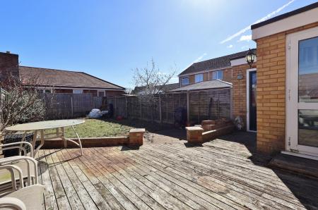 2 bedroom Semi-detached house for sale in Manor Close, Langford