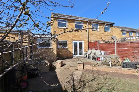 2 bedroom Semi-detached house for sale in Manor Close, Langford