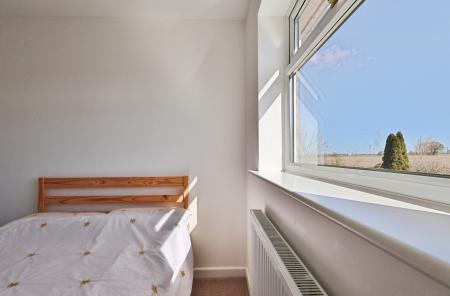 2 bedroom Semi-detached house for sale in Manor Close, Langford