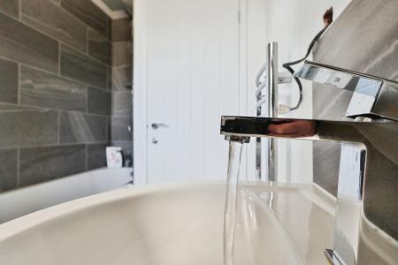 2 bedroom Semi-detached house for sale in Manor Close, Langford