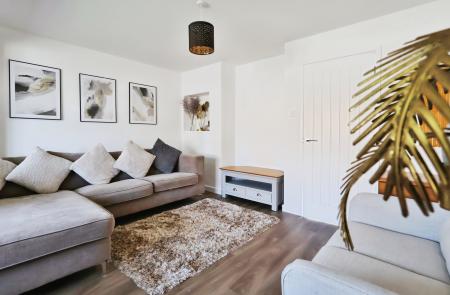 2 bedroom Semi-detached house for sale in Manor Close, Langford