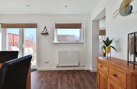 2 bedroom Semi-detached house for sale in Manor Close, Langford