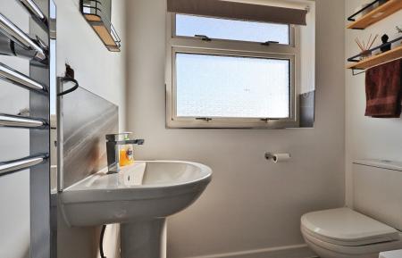 2 bedroom Semi-detached house for sale in Manor Close, Langford