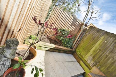 2 bedroom Semi-detached house for sale in Verulam Road, Hitchin