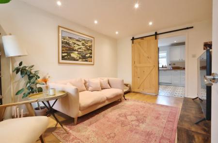 2 bedroom Semi-detached house for sale in Verulam Road, Hitchin