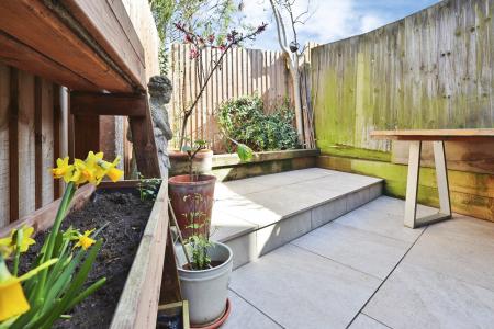 2 bedroom Semi-detached house for sale in Verulam Road, Hitchin