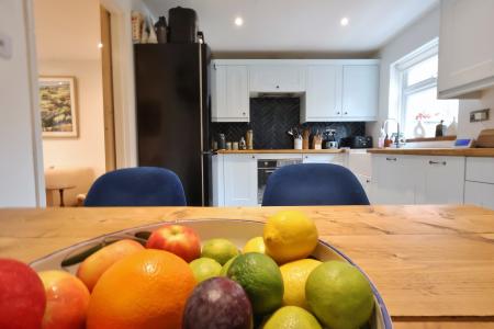 2 bedroom Semi-detached house for sale in Verulam Road, Hitchin