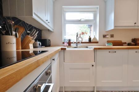 2 bedroom Semi-detached house for sale in Verulam Road, Hitchin