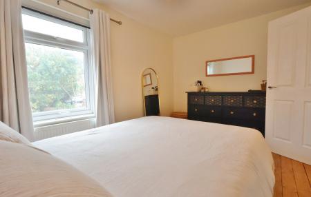 2 bedroom Semi-detached house for sale in Verulam Road, Hitchin