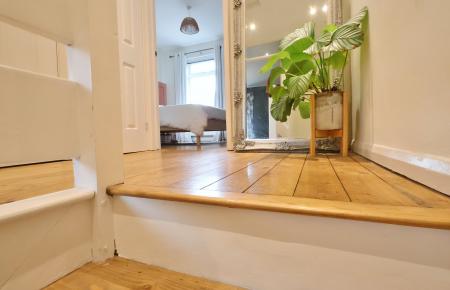 2 bedroom Semi-detached house for sale in Verulam Road, Hitchin