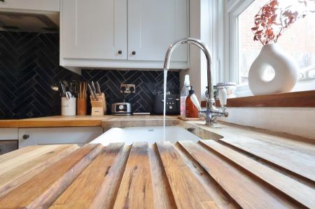 2 bedroom Semi-detached house for sale in Verulam Road, Hitchin