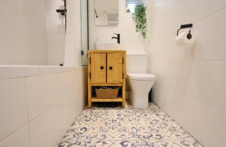 2 bedroom Semi-detached house for sale in Verulam Road, Hitchin