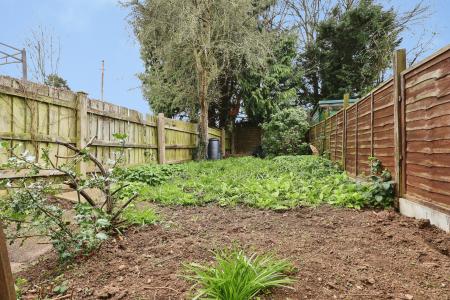 1 bedroom Flat for sale in Stevenage Road, Hitchin