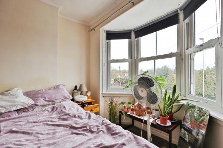 1 bedroom Flat for sale in Stevenage Road, Hitchin